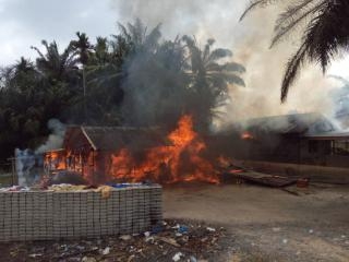 Api Hanguskan Satu Unit Rumah di Simpang Benar Rohil