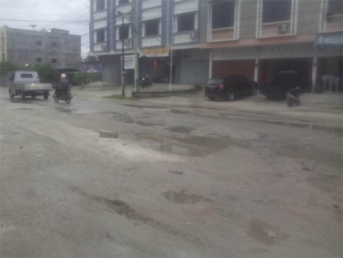 DPRD Pekanbaru Desak Dinas PUPR Segera Perbaiki Jalan yang Rusak