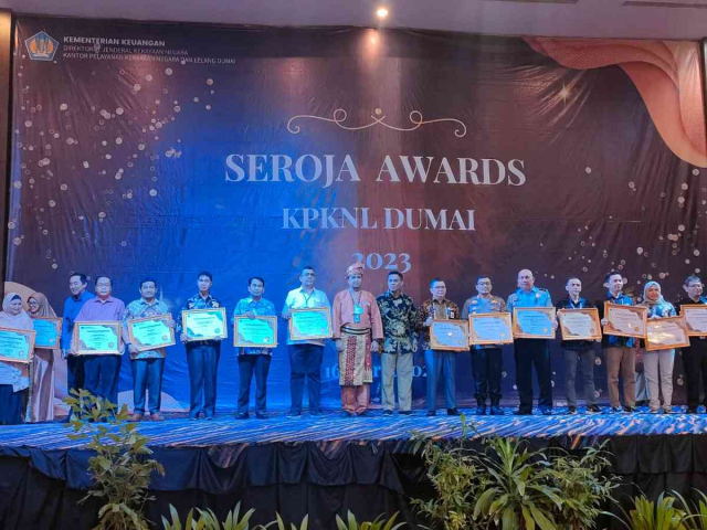 Kepulauan Meranti Terima Dua Penghargaan Seroja Award dari KPKNL Dumai