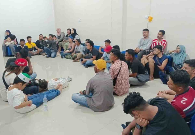 Polisi Amankan 37 PMI Ilegal dan 1 Warga Bangladesh di Dumai