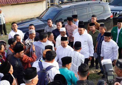 GoRiau Kunjungan Gubernur Abdul Wahid ke Air Molek: Aspirasi Jalan Bagus dan Sekolah Gratis Jadi Prioritas
