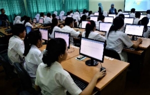 GoRiau Soal Matematika UNBK SMA/MA Sulit, KPAI Nilai Kemendikbud Lakukan Malpraktik Pendidikan