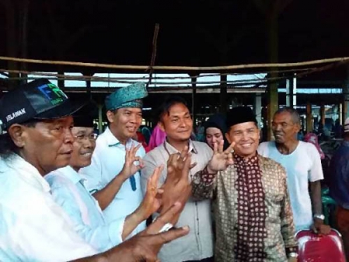 Kampanye Dialogis di Desa Tanjung, Koto Kampar Hulu, Warga Bilang, Kalau Ada Firdaus untuk Apa Pilih Calon Lain...
