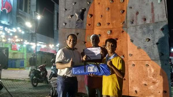 Jelang Sahur, Mapala Sakai Gelar Fun Climbing