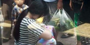 GoRiau Ibu Muda Baik Hati Ini Susui Bayi Kelaparan yang Ditemukan di Jalan, Begini Penampakannya