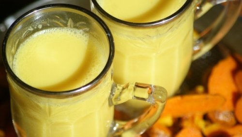 Inilah Cara Membuat Susu Kunyit India dan Manfaatnya Bagi Kesehatan Anda