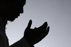 GoRiau Masuk Islam Gara-gara Mengejek Jenggot Seorang Dai