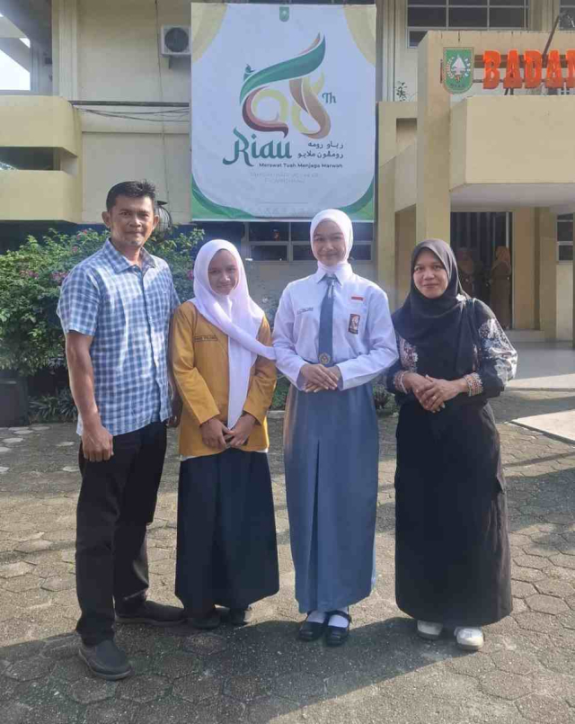 Kisah Raisa Dinda Agnia, Anak Pedagang Pekanbaru Tembus Paskibraka Riau