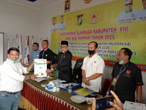 Surya Darmawan Pimpin KONI Kampar Periode 2020 - 2024