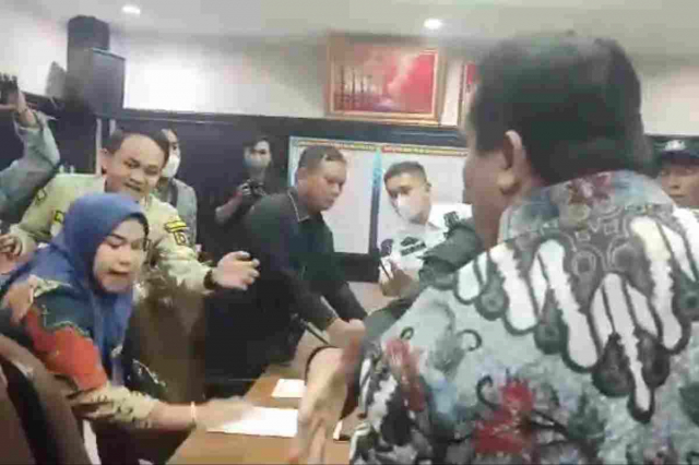 Anggota DPRD Pekanbaru Ida Yulita Bantah Usir Kuasa Hukum PT DPI Saat Hearing Terkait Pasar Bawah