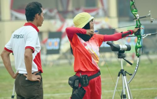 Jambi Dikepung Asap, Tim Panahan Riau Tetap Juara Umum Kejurnas antar PPLP