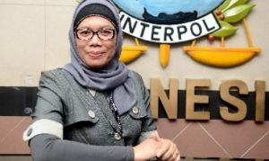 GoRiau Polwan Ini Ingin Menghadap Kapolri Memakai Jilbab