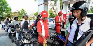 GoRiau Jokowi Tetapkan Harga Premium Rp 8500 dan Solar Rp 7500