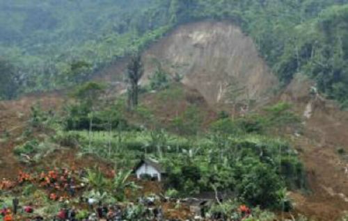 Satu-satunya Rumah Selamat dari Terjangan Longsor Dahsyat di Dusun Jemblung, Ternyata Milik Guru Mengaji