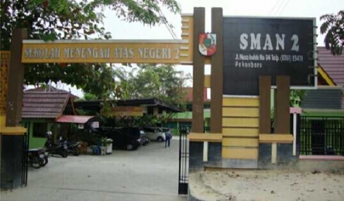 SMA 2 Pekanbaru Raih Predikat Sadar Hukum dari Kemenkumham