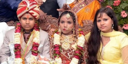 Pura-pura Jadi Pria, Gadis Ini Berhasil Menikahi 2 Wanita dan Menerima Mas Kawin