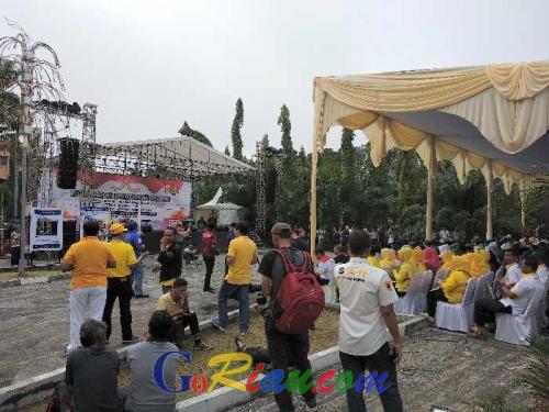 Ratusan Polisi Dikerahkan Amankan Deklarasi Kampanye Damai Pilgub di Riau