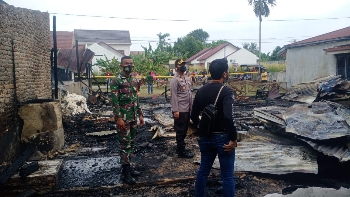 Home Industri Kerupuk Palembang Sumber Rezeki 2 Ikan Pekanbaru Ludes Terbakar