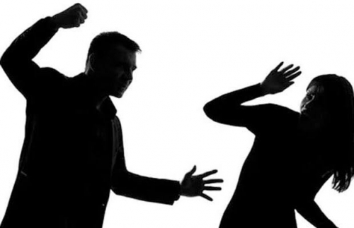 WartaPKU.com Kepergok di Kamar Mandi bersama Pria Lain, Saat Ditanya Suami, Istri Menjawab Maaf Aku Salah, Begini Akibatnya