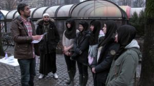 GoRiau Gadis Norwegia Ini Masuk Islam Demi Tiket Konser Justin Bieber