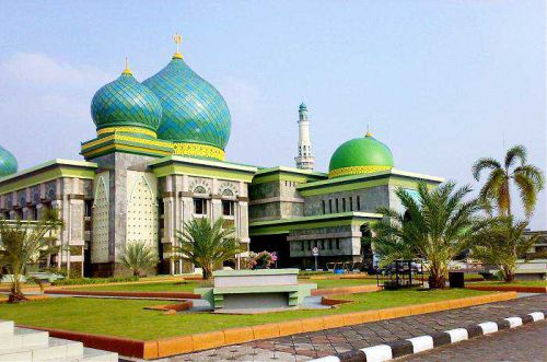 Annas Maamun Instruksikan Bongkar Kolam Masjid Agung An-Nur