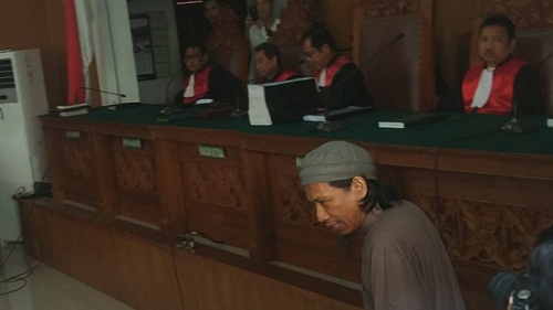 Terdakwa Bom Thamrin Dituntut Hukuman Mati