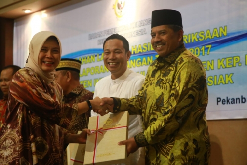 Siak Raih Opini WTP ke-7, Syamsuar: Terimakasih kepada Pejabat Pemkab Siak dan Seluruh Pegawai yang Bekerja dengan Baik