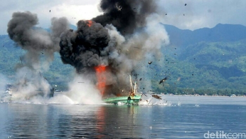 TNI AL Kembali Tangkap Kapal Pencuri Ikan Berbendera China di Perairan Natuna, Seorang Awaknya Perempuan