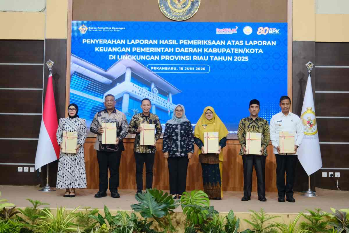 Raih WTP 15 Kali Berturut Bupati Afni Ingatkan Jajarannya Jangan Cepat Berpuas Diri