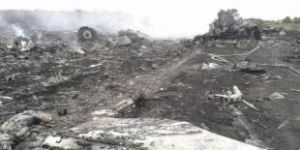 GoRiau 100 Jenazah Ditemukan Dekat Lokasi Jatuhnya Malaysia Airlines MH17