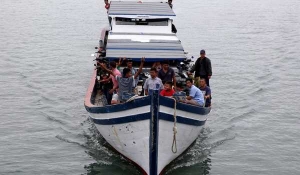 GoRiau KM Mina Sejati Dibajak 3 ABK-nya, 2 Penumpang Tewas karena Mencebur ke Laut, 18 Belum Diketahui Nasibnya