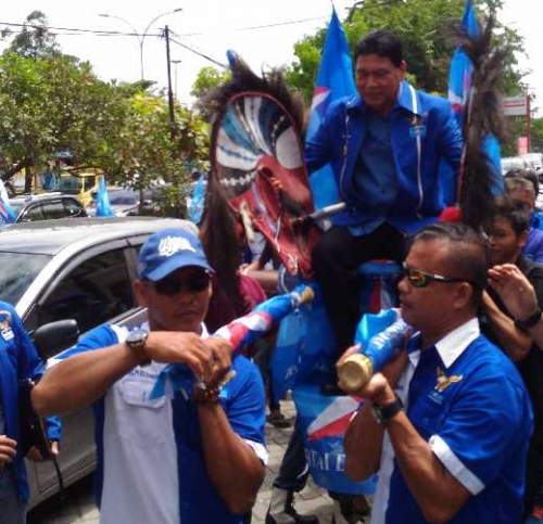 Penjaringan Balon Gubri/Wagubri DPD Partai Demokrat Riau, Achmad dan Lukman Edy Kembalikan Formulir