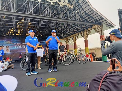 Masih Kabut Asap, Tim Medis Disiagakan Selama Kegiatan Fun Bike di Depan Istana Siak