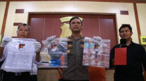 GoRiau Kirim Foto Bugil karena Tergiur Gaji Rp5 Juta, 3 Wanita di Jatim Jadi Korban Pemerasan Siswa SMA