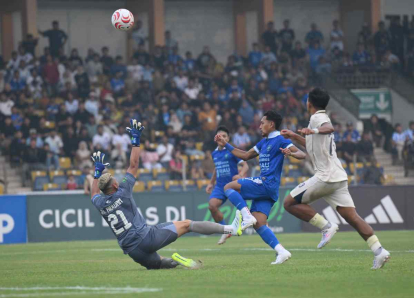 PSPS Pekanbaru Tertinggal Lebih Dulu, Asir Asiz Samakan Kedudukan 1-1 atas Persiku Kudus