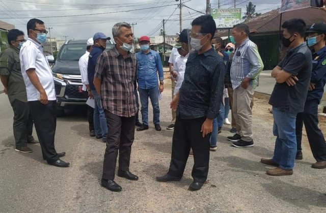 Sehari Dilantik Jadi Anggota DPRD Riau, Mardianto Manan Langsung Tinjau Proyek di Dapilnya