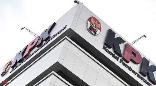 KPK Geledah Rumah Gubernur Riau Rusli Zainal di Jakarta Barat