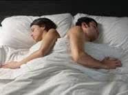 Kelanggengan Pernikahan Bisa Diprediksi dari Posisi Tidur, Ini Penjelasannya