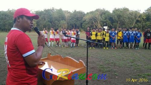 Turnamen Sepakbola Sungai Cina Muda Cup 2016 Resmi Ditutup