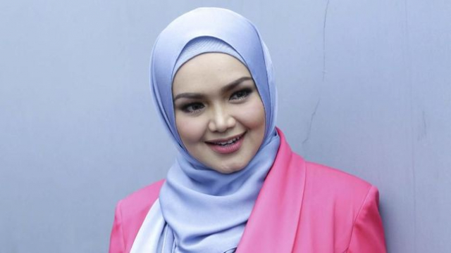 Siti Nurhaliza Melahirkan Anak Kedua di Usia 42 Tahun