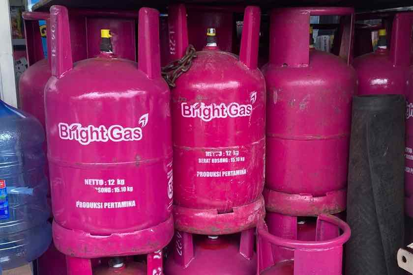 Harga Bright Gas Dua Belas Kilo Naik Tajam, Warga Mampu Mulai Lirik Tabung Subsidi