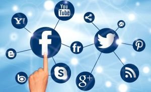GoRiau Akuntabilitas Penggunaan Media Sosial