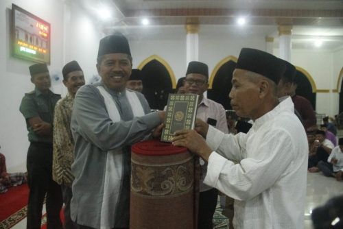 Safari Ramadan Pertama, Alfedri Ajak Warga Siak Aktifkan Siskamling