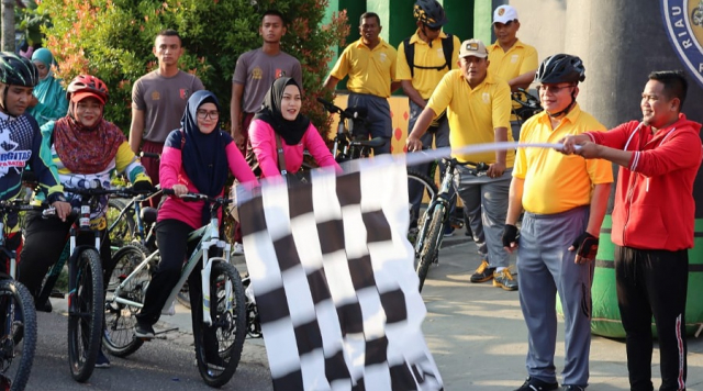 HUT ke-76 Bhayangkara, Polres Pelalawan Gelar Sepeda Gembira dan Senam Sehat