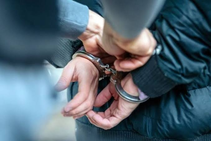 Pelarian 5 Bulan Berakhir, Anggota DPRD Sumbar Ditangkap Terkait Korupsi Rp 34 Miliar
