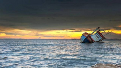 Kapal Mengangkut Rombongan Mahasiswa IPB Terbalik, 2 Orang Tewas