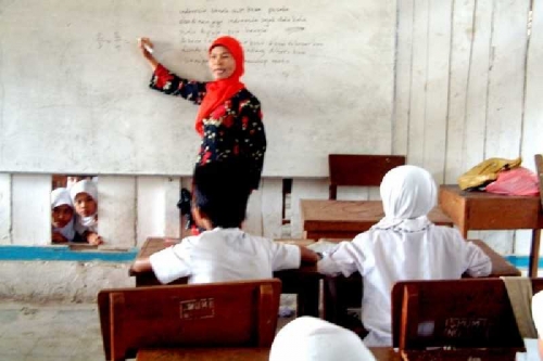 Miris, 31 Sekolah di Inhil Hanya Miliki Satu Orang Guru PNS