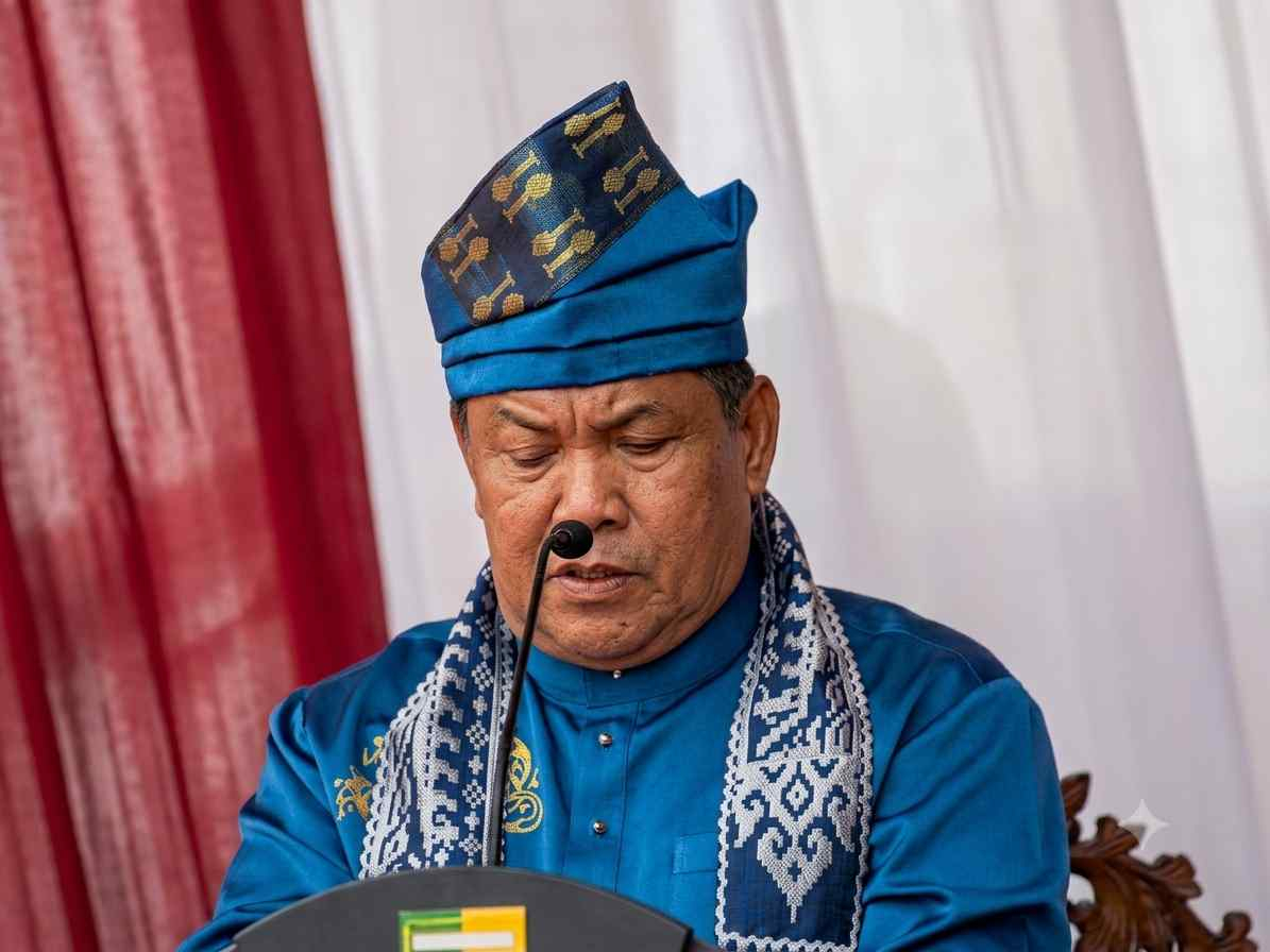 Buka Festival Pacu Jalur 2026, Plt Gubernur Riau Tekankan Ekonomi Lokal dan Kelestarian Sungai