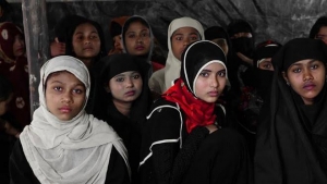 GoRiau Militer Myanmar Ikatkan Muslimah Rohingya ke Pohon, Kemudian Memperkosanya
