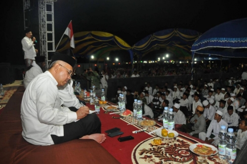 Bersama Ribuan Jemaah, Gubernur Riau Puji Kekompakan Nahdliyin